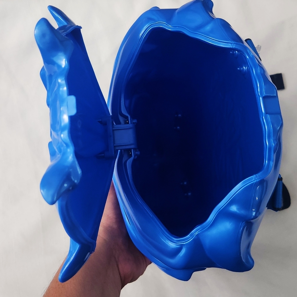 AMC DC Blue Beetle Popcorn Bucket Backpack Vessel Rare Exclusive Limited Edition - Picture 9 of 12